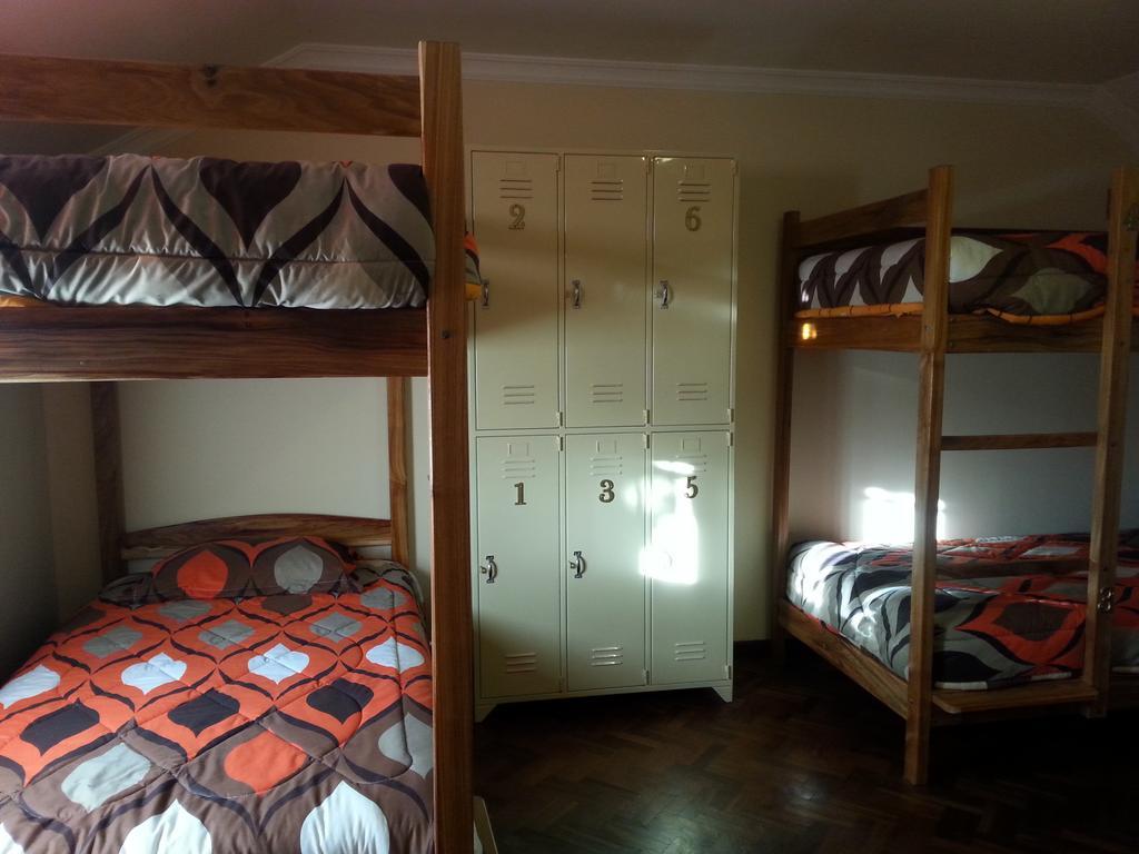 Villa Oropeza Hostel Sucre Cameră foto